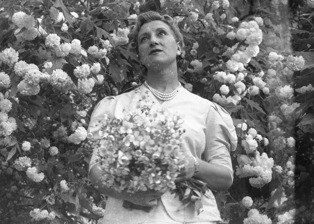 Esperanza Lopez Mateos with roses